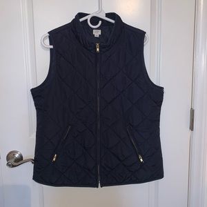 crown & ivy navy quilted vest